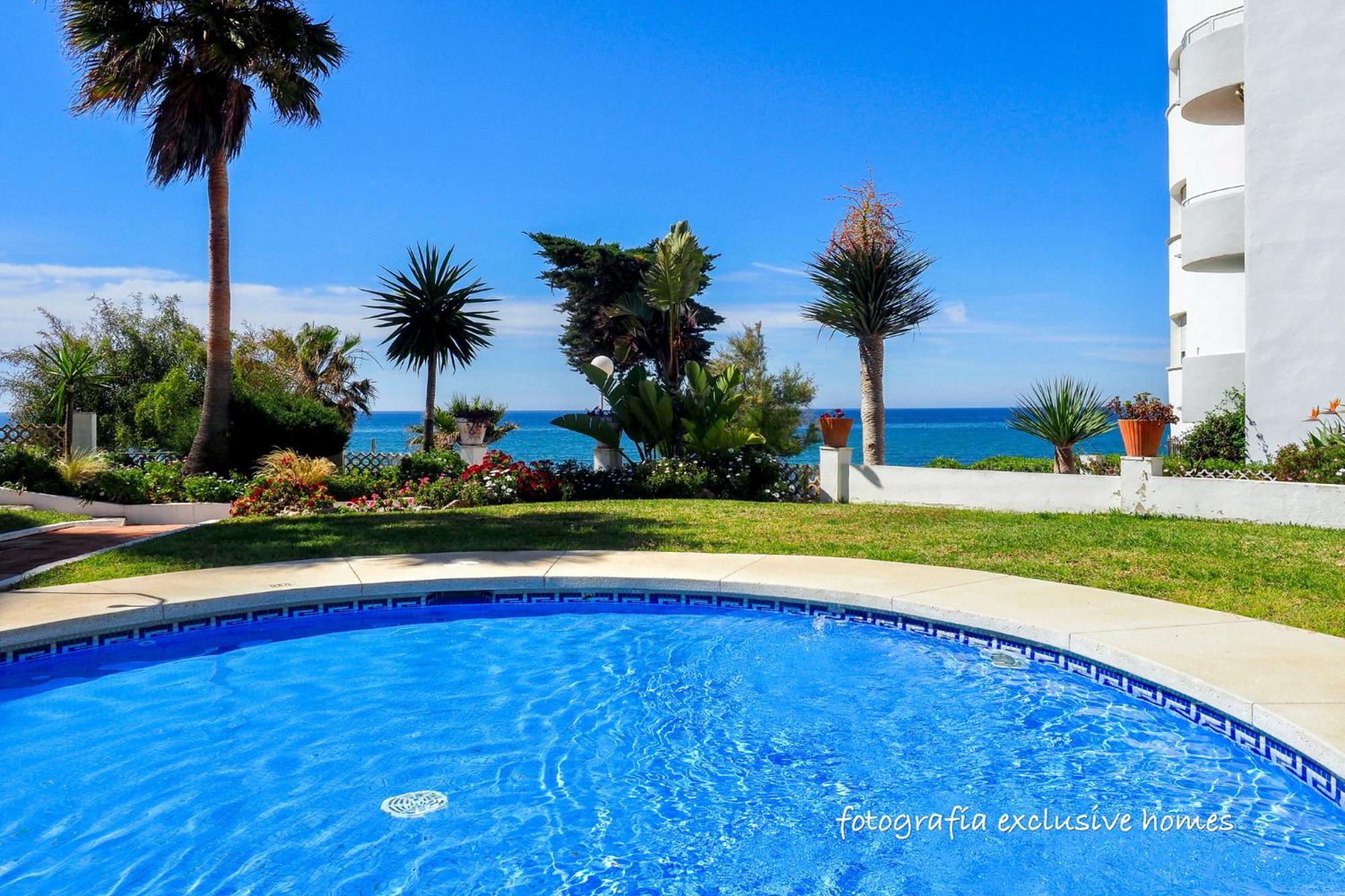 Md002 Precioso Apartamento En Primera Linea De Playa Sitio de Calahonda Exterior photo